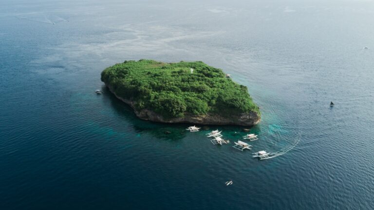 How to Make the Most of Your Roatan Visit
